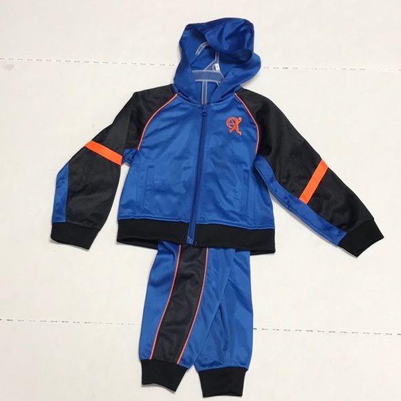 NEW Boys 2piece Set Size 4T Hooded Zip Jacket Pants Outfit Blue Black Basketball